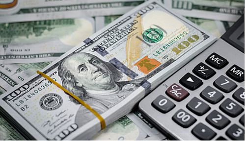 ثبات قیمت دلار در میانه کانال ۲۷ هزار تومان 